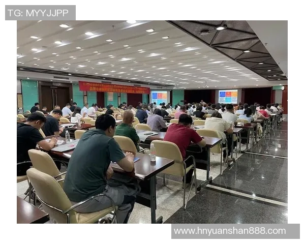 以教育为核心推动社会发展创新培养全面素质人才的策略与路径研究